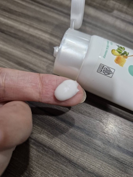 アザレア フットクリーム2.jpg