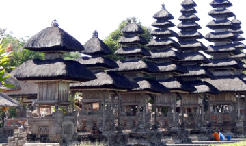 タマンアユン寺院