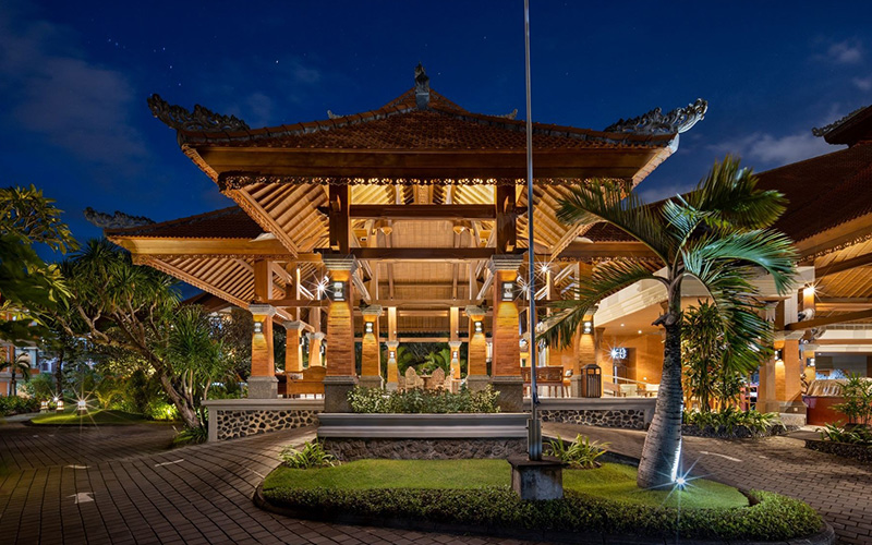 �A�f�B�_���}�z�e�� �N�^