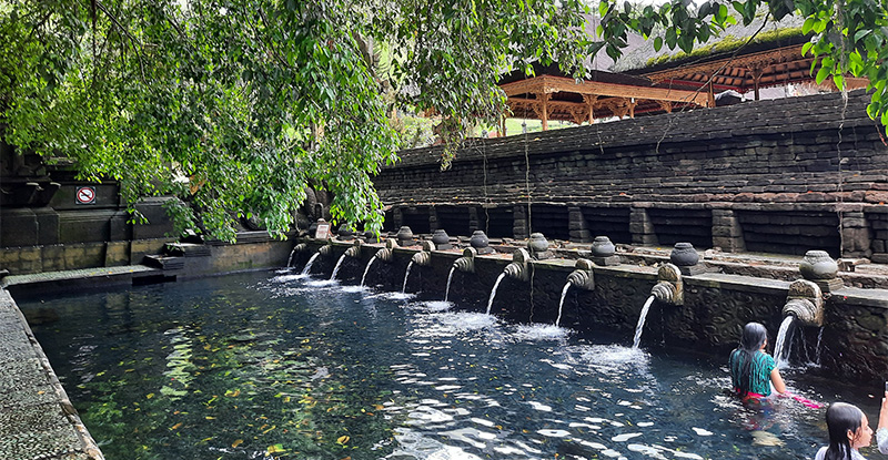 ティルタ･エンプル