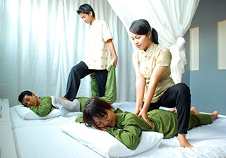 *�y�����B�z�����B�@�p�b�P�[�W�`�̉摜1